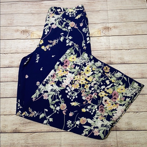 Adorable Outfit size 1X blouse and Pants - Picture 11 of 12